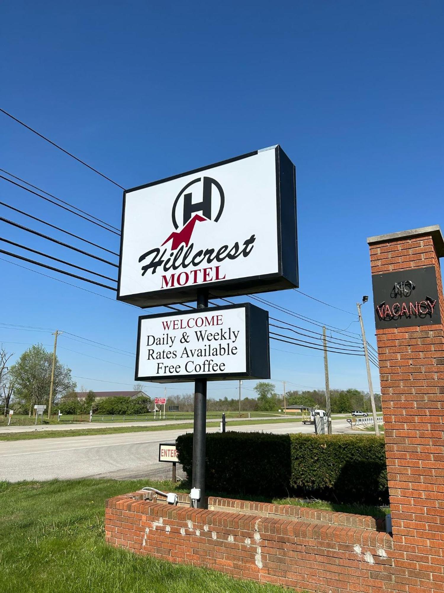 Hillcrest Motel By Oyo Aurora Near Lawrenceburg Εξωτερικό φωτογραφία